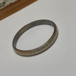 Vintage Whiting And Davis Bangle Bracelet Flower Design